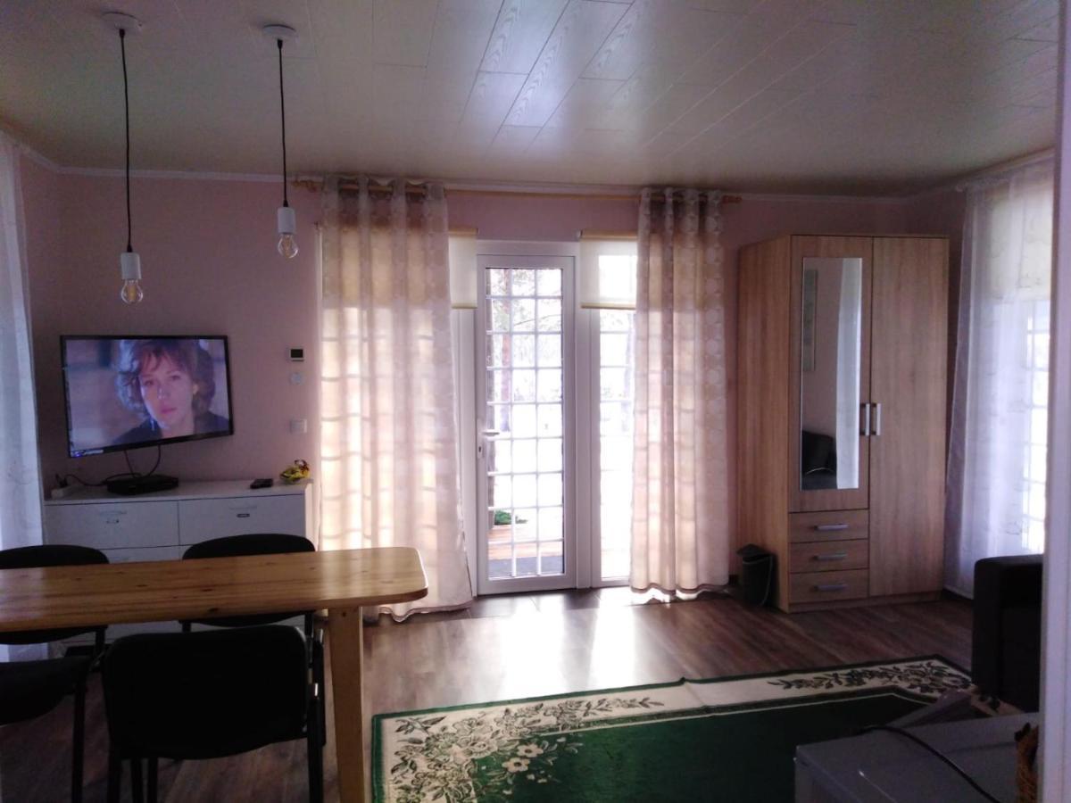 Creek Lodge *